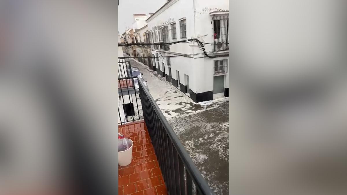 Vídeo | Una fuerte granizada causa numerosos daños en Sanlúcar de Barrameda