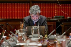El Estado Fallido era esto: TC en el aire, CGPJ acéfalo, por Ernesto Ekaizer