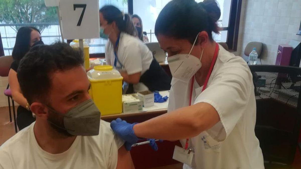 Nueve de cada 10 casos de covid en España son variante Delta Nueve de cada 10 casos de covid en España son variante Delta