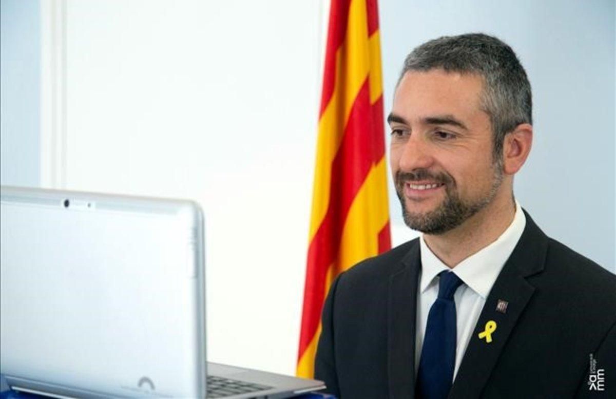 El TSJC condemna el conseller Bernat Solé per desobediència greu quan era alcalde d’Agramunt El TSJC condemna el conseller Bernat Solé per desobediència greu quan era alcalde d’Agramunt