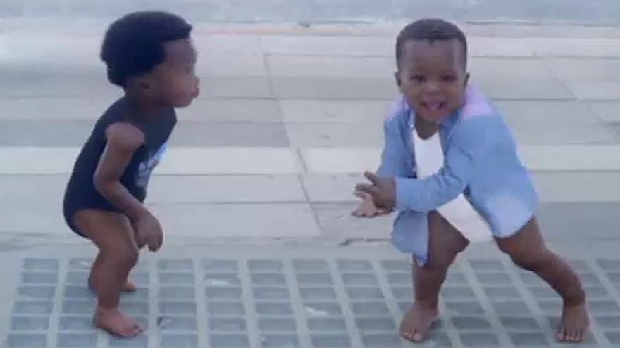 Los Bebes De Evian Vuelven A Triunfar En La Red Los Bebes De Evian Vuelven A Triunfar En La Red