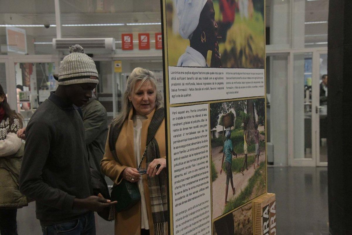 Una exposició mostra la cooperació amb el Senegal que s'impulsa des de Rubí Una exposició mostra la cooperació amb el Senegal que s'impulsa des de Rubí