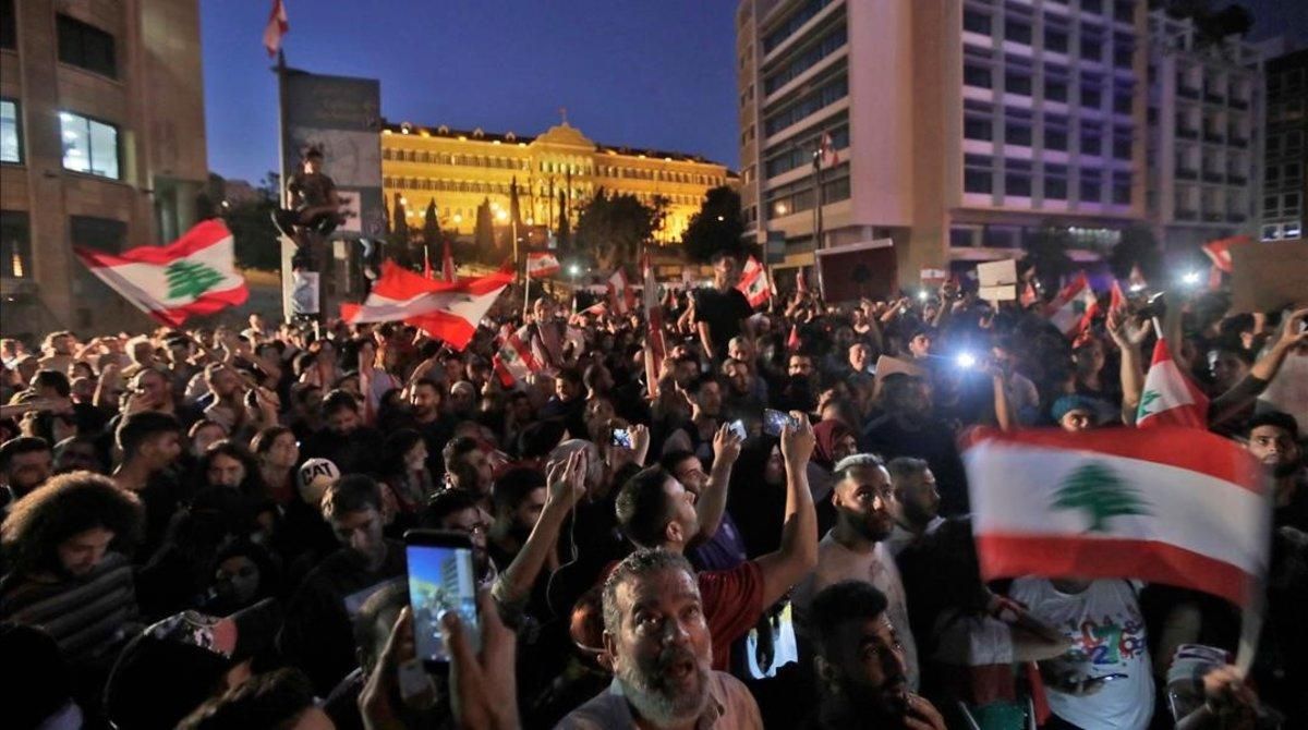 Manifestación ayer en Beirut. Manifestación ayer en Beirut.