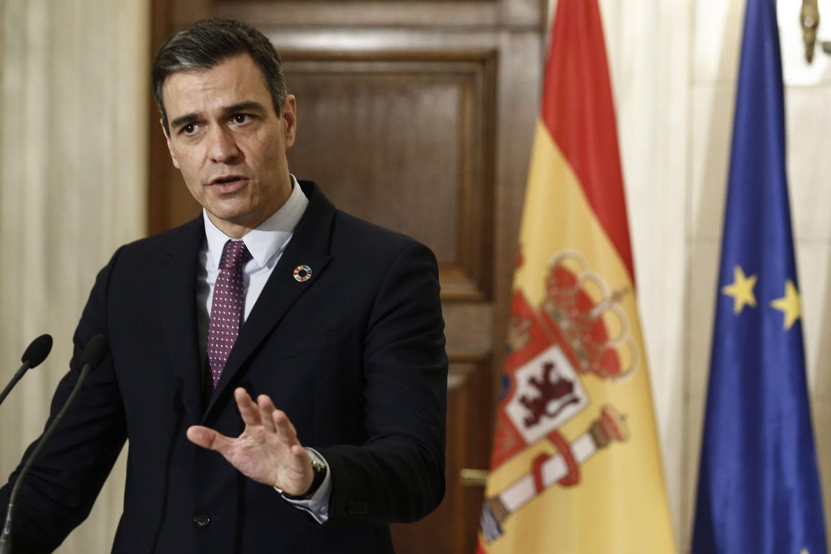 Pedro Sánchez, este lunes, en Atenas, en la comparecencia realizada tras su encuentro con el primer ministro greigo, Kyriakos Mitsotakis. Pedro Sánchez, este lunes, en Atenas, en la comparecencia realizada tras su encuentro con el primer ministro greigo, Kyriakos Mitsotakis.