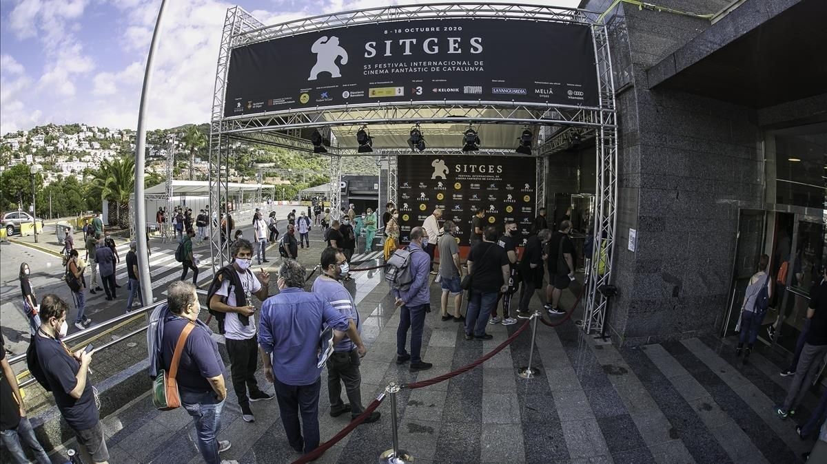 Ambiente en la jornada inaugural del Festival de Sitges 2020 Ambiente en la jornada inaugural del Festival de Sitges 2020