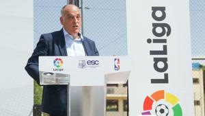 La Liga vende los derechos televisivos a Movistar y DAZN por 4.950 millones (2022-2027)