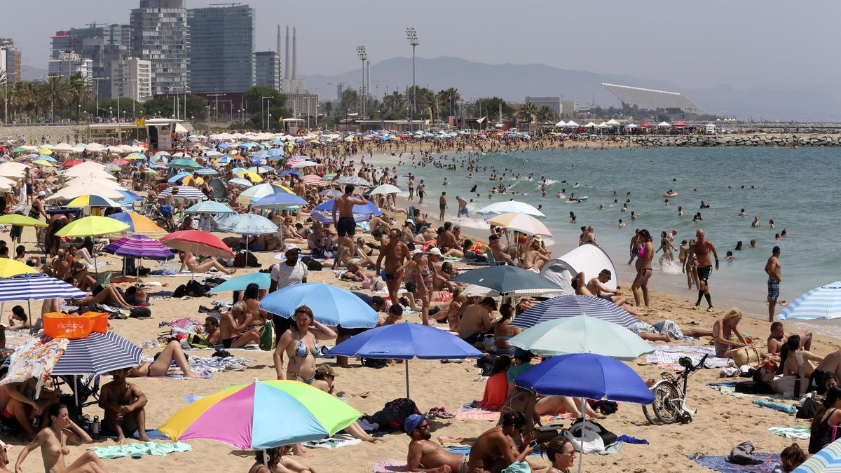 Por qué el calor de noche mata más en Barcelona que en Madrid