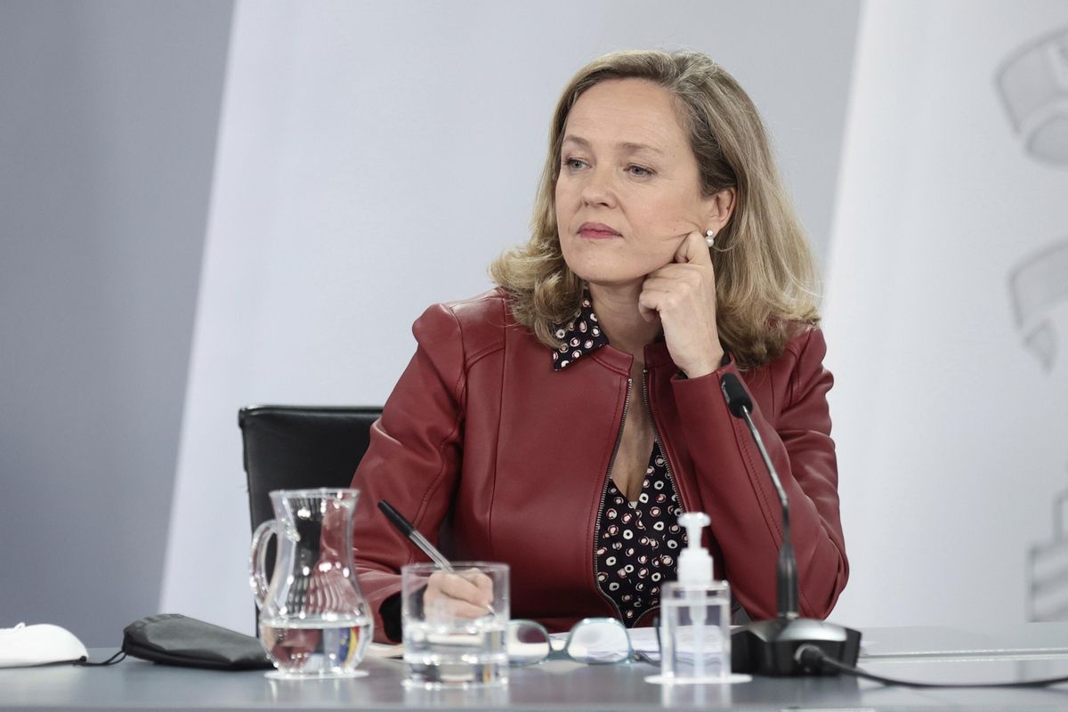 La ministra de Asuntos Económicos, Nadia Calviño, tras el Consejo de Ministros que aprobó la tramitación de la ley de ’startups’ La ministra de Asuntos Económicos, Nadia Calviño, tras el Consejo de Ministros que aprobó la tramitación de la ley de ’startups’