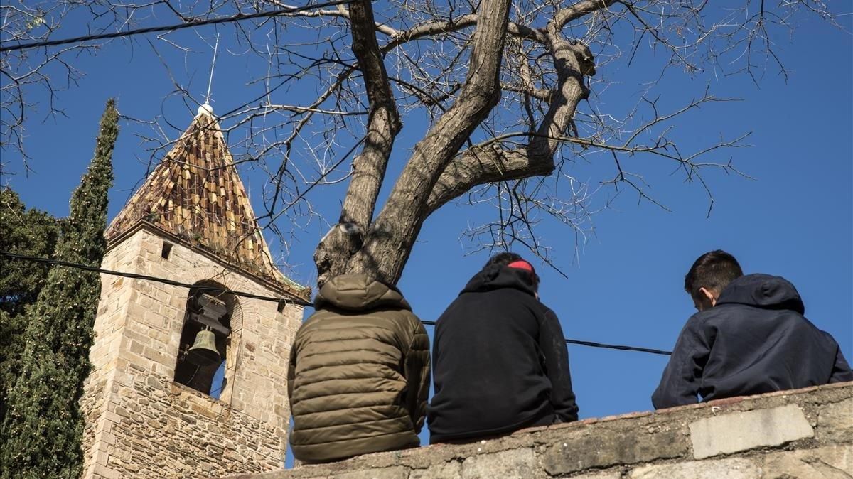 El campanario de la iglesia de Sant Genís, uno de los edificios más icónicos del barrio de Sant Genís dels Agudells El campanario de la iglesia de Sant Genís, uno de los edificios más icónicos del barrio de Sant Genís dels Agudells