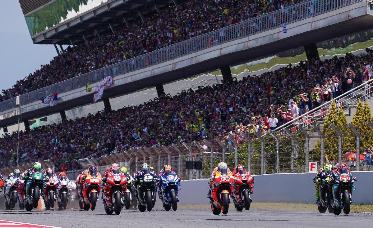 Salida del GP de Catalunya de MotoGP, del 2019.