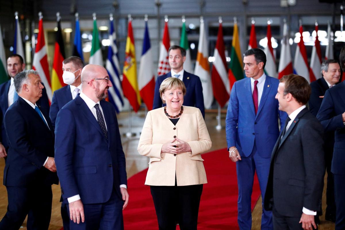 La cancillera alemana, Angela Merkel, ayer jueves en la cumbre de jefes de Estado y de Gobierno de la UE en Bruselas.