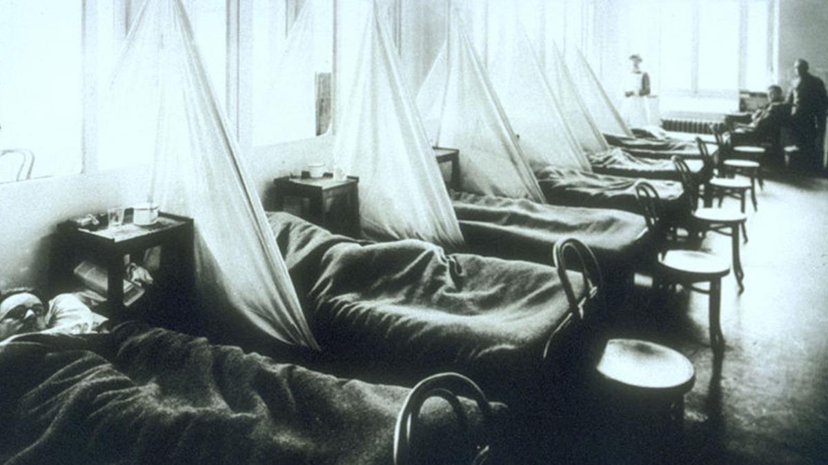 Hospital de campo estadounidiense en Aix-Les-Bains (Francia) durante la gripe pandémica de 1918. Hospital de campo estadounidiense en Aix-Les-Bains (Francia) durante la gripe pandémica de 1918.