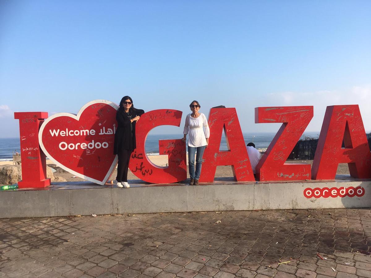Ana Alba y Beatriz Lecumberri, en Gaza