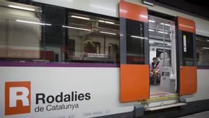 Barcelona 21.05.2015 Una averia informatica causa retrasos en Rodalies. En la imagen Clot Arago Fotografia Albert Bertran