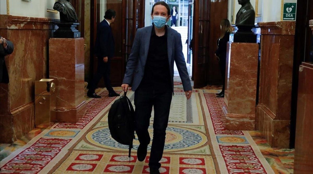 El vicepresidente segundo, Pablo Iglesias, a su llegada a un pleno del Congreso. El vicepresidente segundo, Pablo Iglesias, a su llegada a un pleno del Congreso.