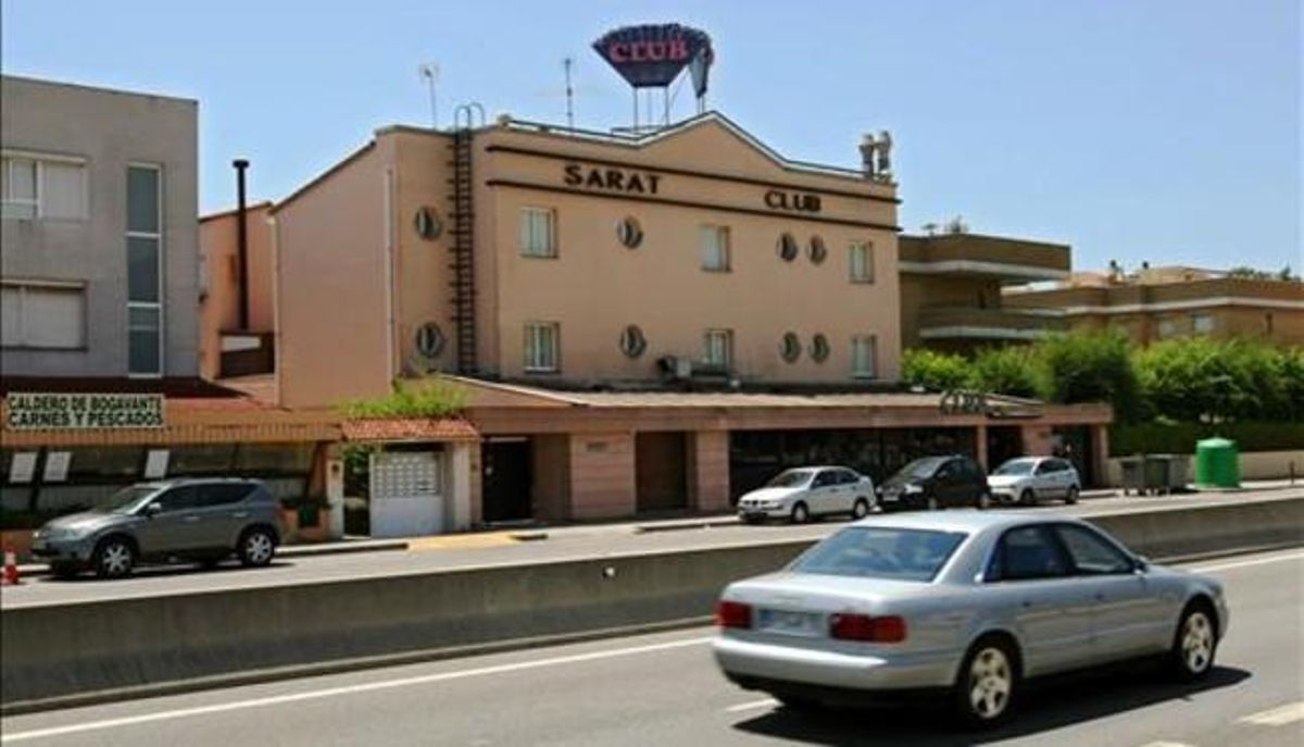 El antiguo prostíbulo Saratoga, en la autovía de Castelldefels, cerrado por un juez desde el 2009. El antiguo prostíbulo Saratoga, en la autovía de Castelldefels, cerrado por un juez desde el 2009.