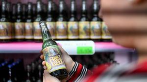 La Friki Beer ya se vende en el Super Friki Market, el “supermercado mágico” de las Galeries Maldà de Barcelona.  