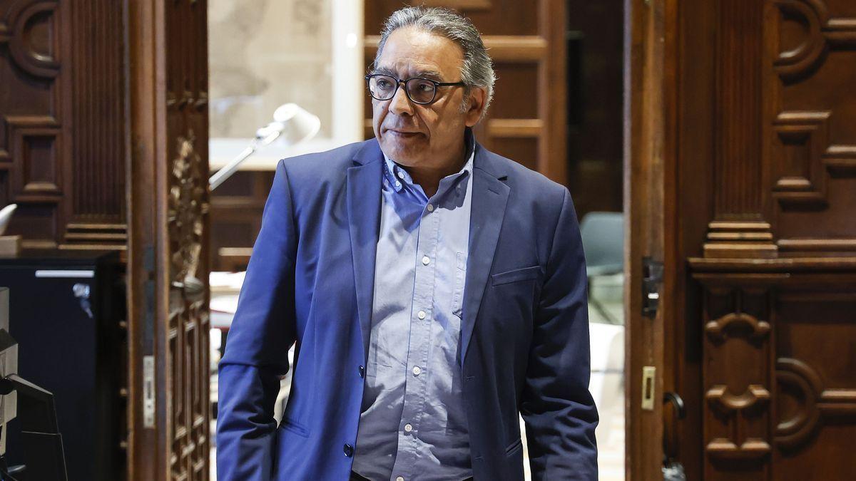 Manolo Mata deja también el cargo de número 2 de Ximo Puig en el PSPV-PSOE
