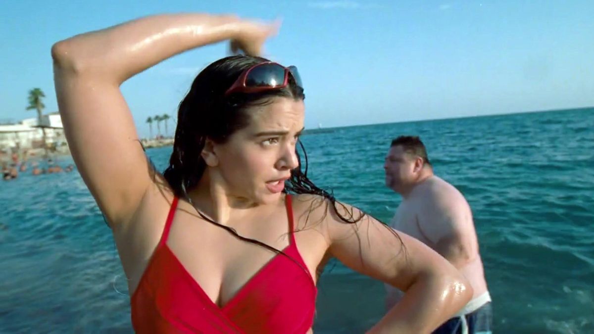 Crítica del vídeo de ‘Despechá’: I la superestrella Rosalía ha baixat a la platja Crítica del vídeo de ‘Despechá’: I la superestrella Rosalía ha baixat a la platja