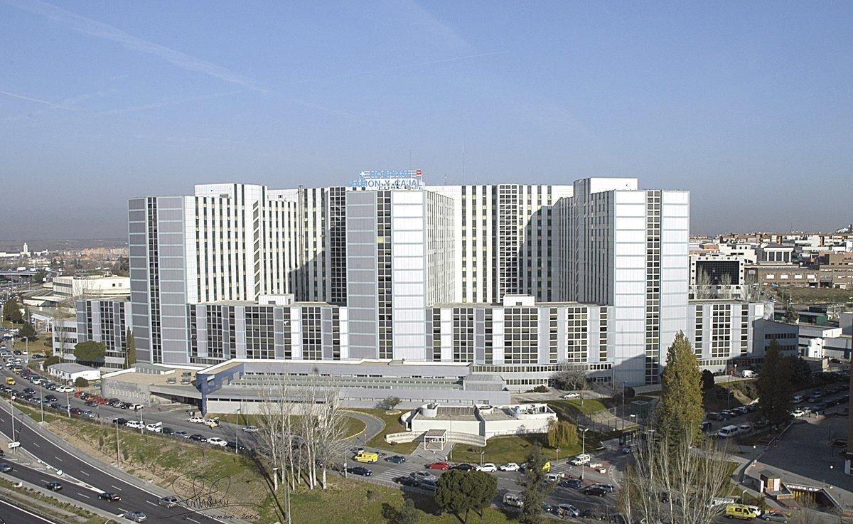 Hospital Universitario Ramón y Cajal. Hospital Universitario Ramón y Cajal.