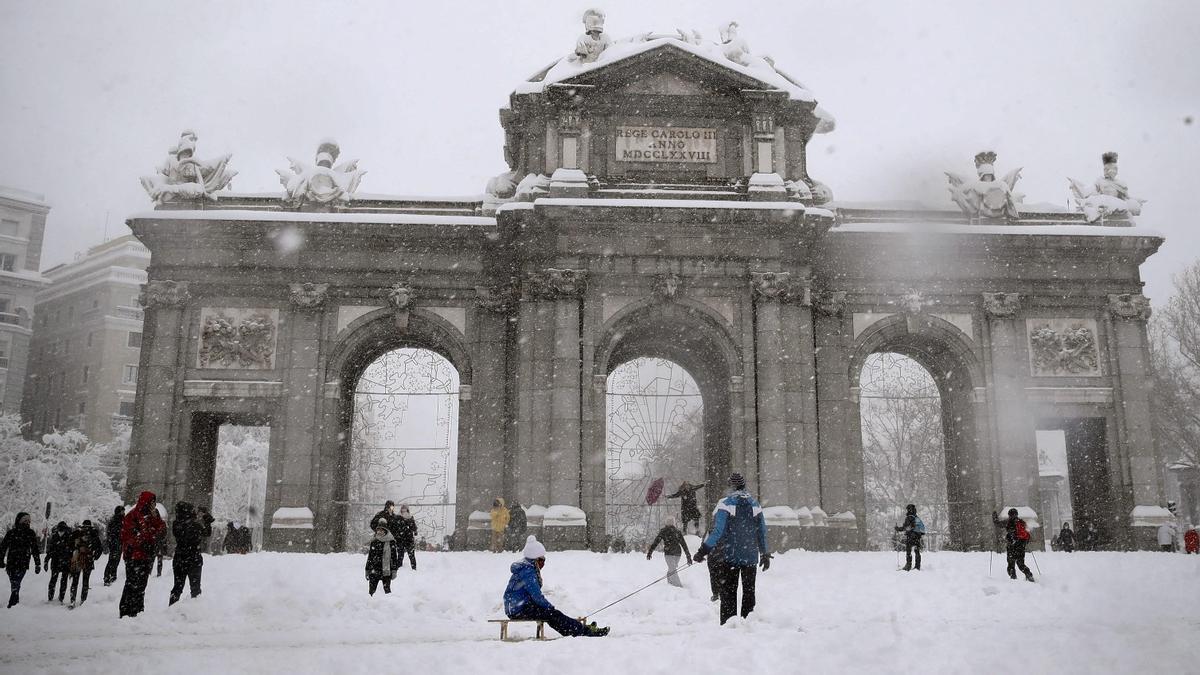 La Puerta de Alcalá de Madrid, el pasado 9 de enero, cubierta de nieve tras el paso de la borrasca ’Filomena’.