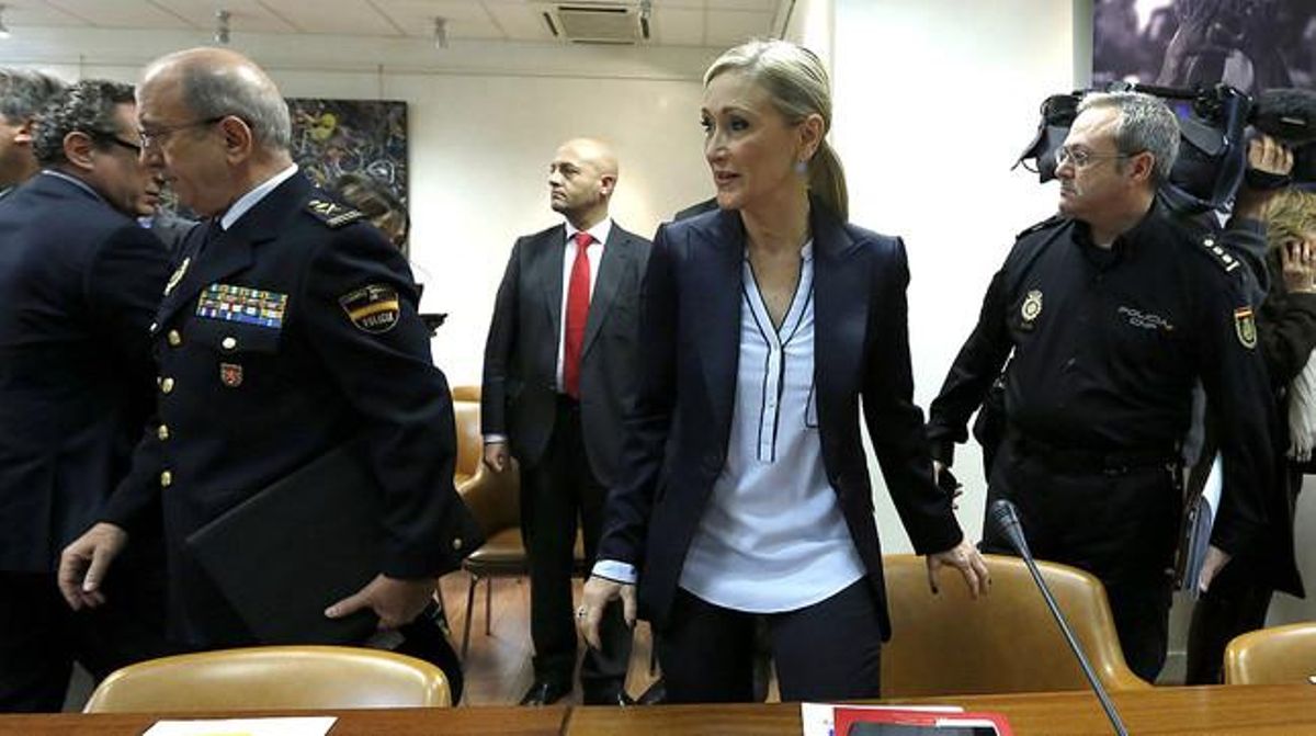 Cristina Cifuentes. Cristina Cifuentes.
