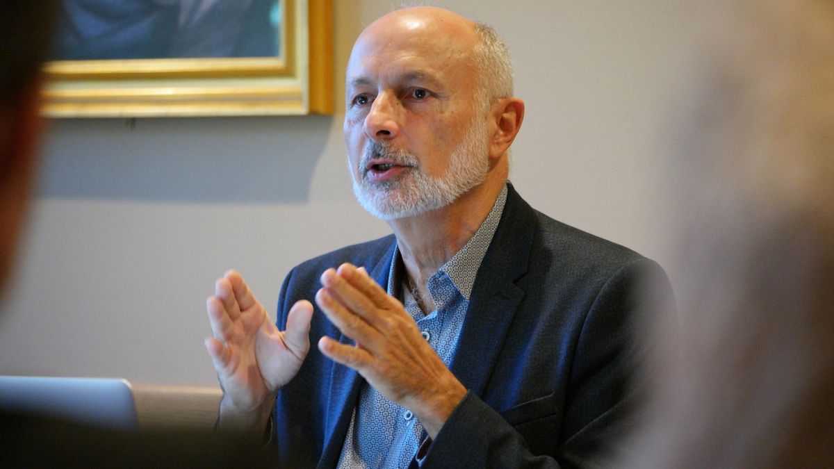 Yezid Sayigh, investigador del Carnegie Middle East Center de Beirut. Yezid Sayigh, investigador del Carnegie Middle East Center de Beirut.