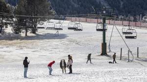 Temporada d’esquí: només obre Baqueira-Beret i amb 36 quilòmetres esquiables