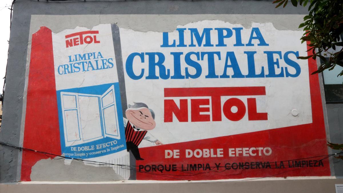El MNACTEC de Terrassa restaura l’anunci mural de Netol de 1960