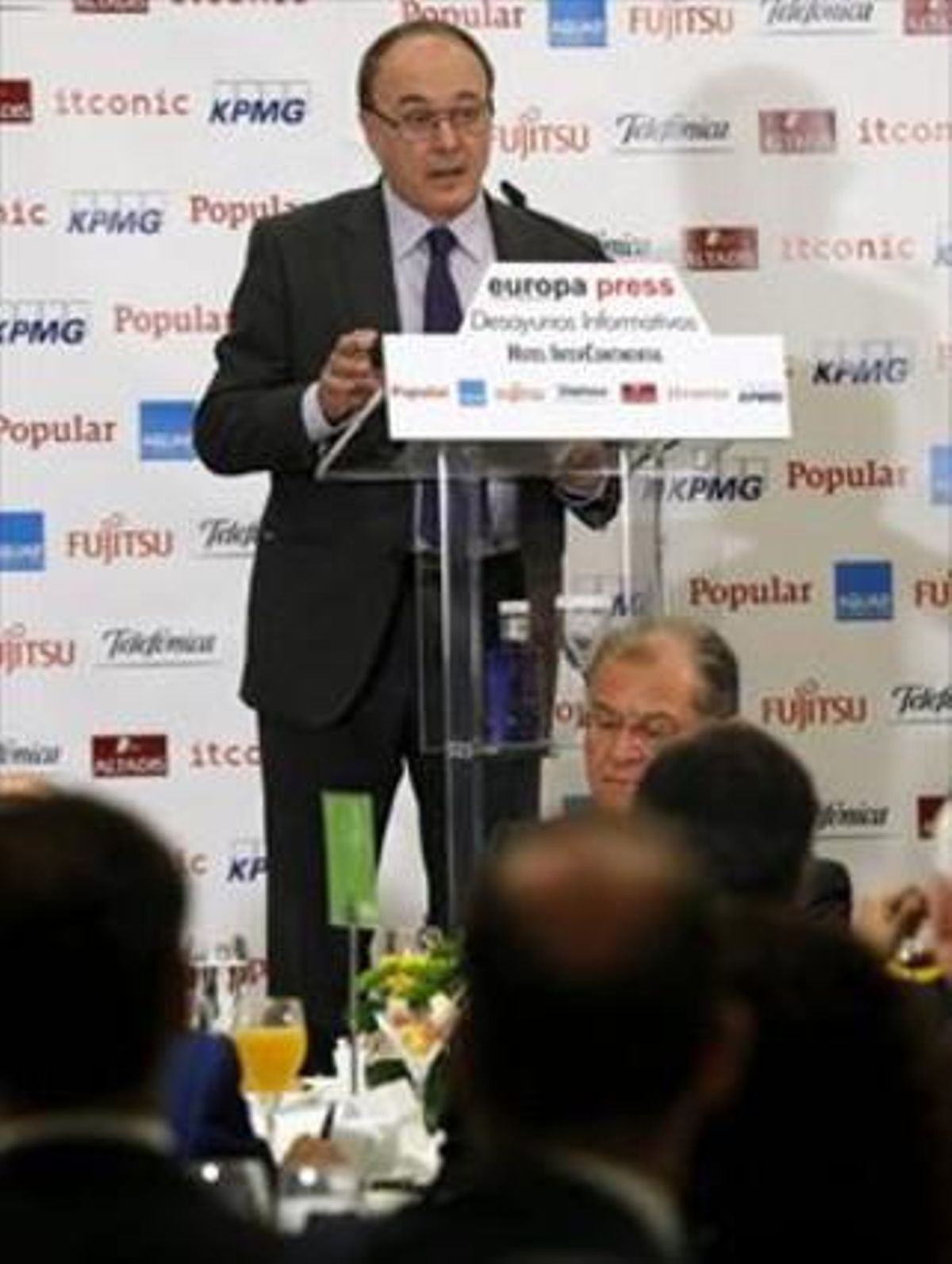 El gobernador del Banco de España, Luis María Linde, este lunes en Madrid. El gobernador del Banco de España, Luis María Linde, este lunes en Madrid.