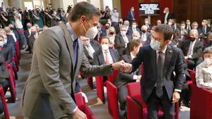 Sánchez i Aragonès solemnitzen el començament del diàleg entre governs