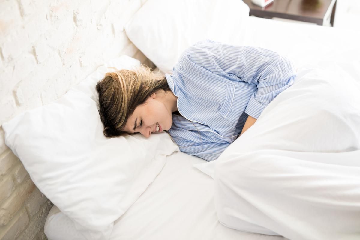 ¿Has sentido dolor en una nalga por la noche? Así comienzan y así son las espondiloartritis ¿Has sentido dolor en una nalga por la noche? Así comienzan y así son las espondiloartritis