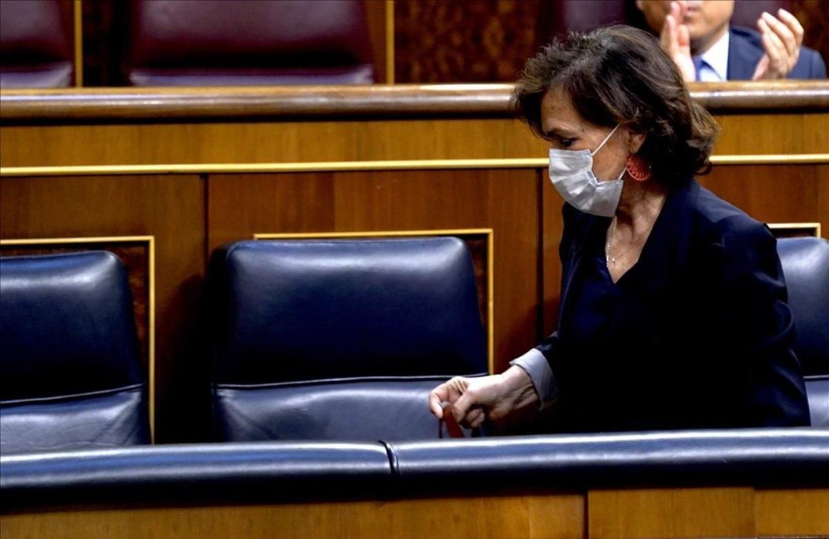 Sesión de Control al Gobierno esta mañana en el Congreso de los Diputados ,en la imagen la vicepresidenta segunda del Gobierno Carmen Calvo. Sesión de Control al Gobierno esta mañana en el Congreso de los Diputados ,en la imagen la vicepresidenta segunda del Gobierno Carmen Calvo.