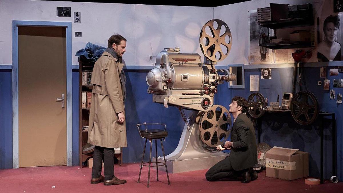 Albert Prat (izquierda) y Sergi Torrecilla en ’Els subornats’, de Lluïsa Cunillé. Albert Prat (izquierda) y Sergi Torrecilla en ’Els subornats’, de Lluïsa Cunillé.