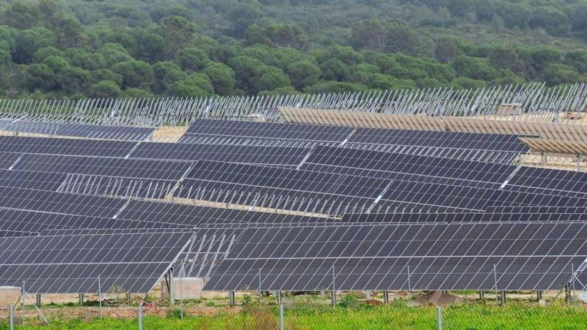 Ibox Energy ven a l’empresa xinesa més gran de renovables els seus sis projectes solars a Alacant