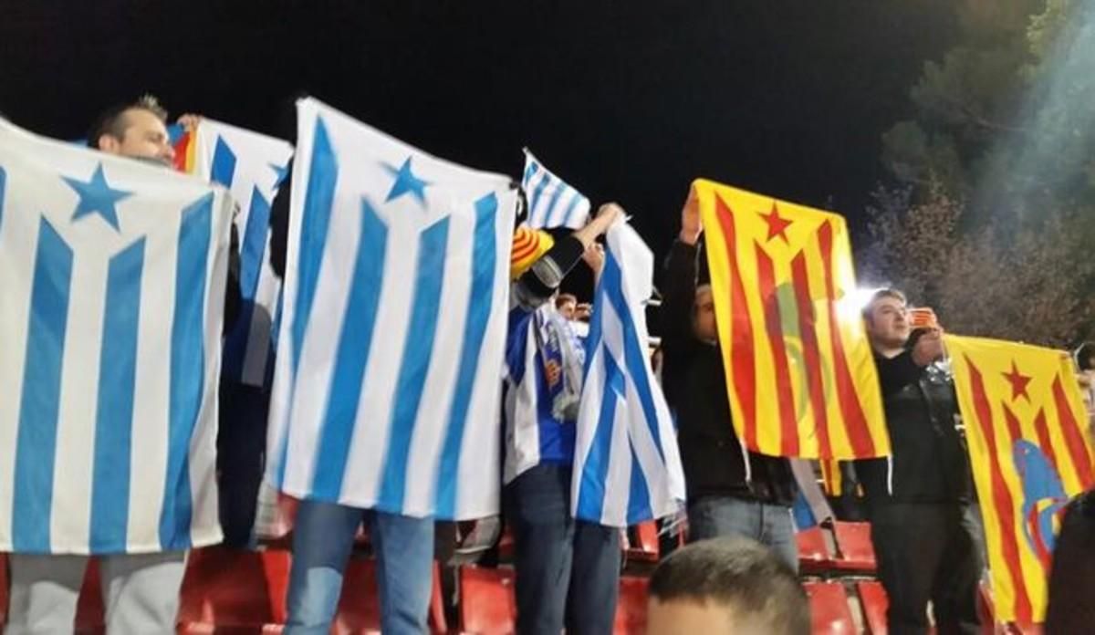 Un grup de l'Espanyol denuncia amenaces a socis amb estelades Un grup de l'Espanyol denuncia amenaces a socis amb estelades