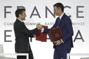 España y Francia sellan en BCN un frente común ante las "grandes decisiones" de la UE