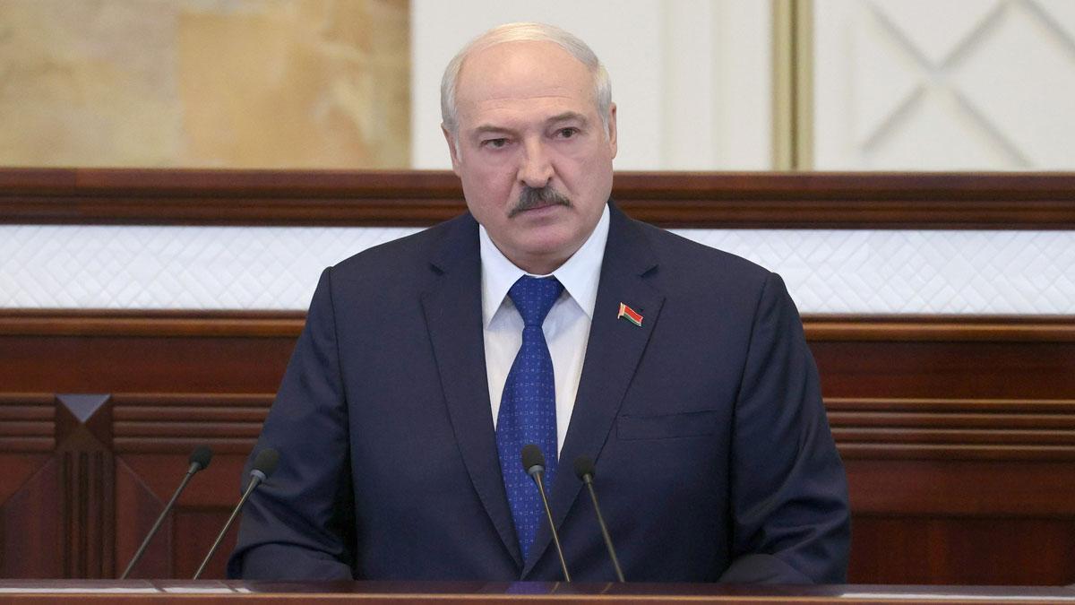 Lukashenko defiende el desvío del avión y amenaza a la UE con abrir las  puertas a la inmigración