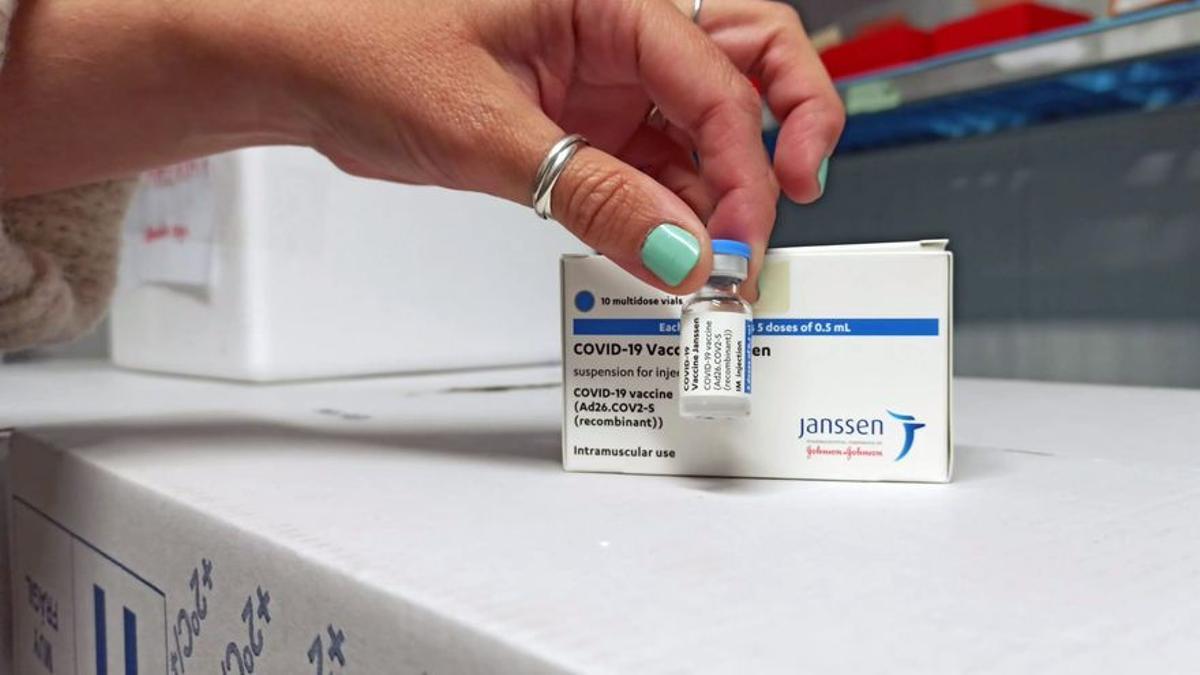 La vacuna de Janssen es menos efectiva ante la variante delta
