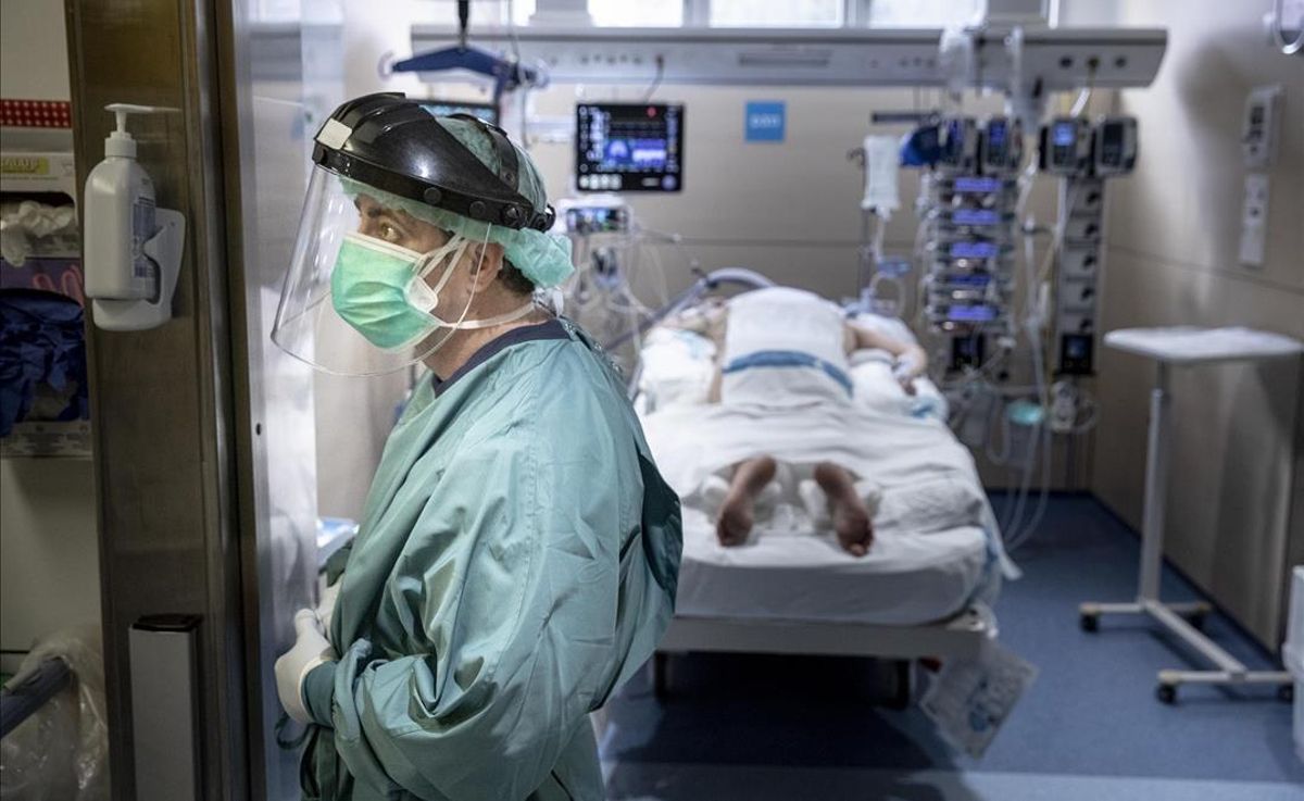 La UCI del Hospital Vall d’Hebron de Barcelona. La UCI del Hospital Vall d’Hebron de Barcelona.
