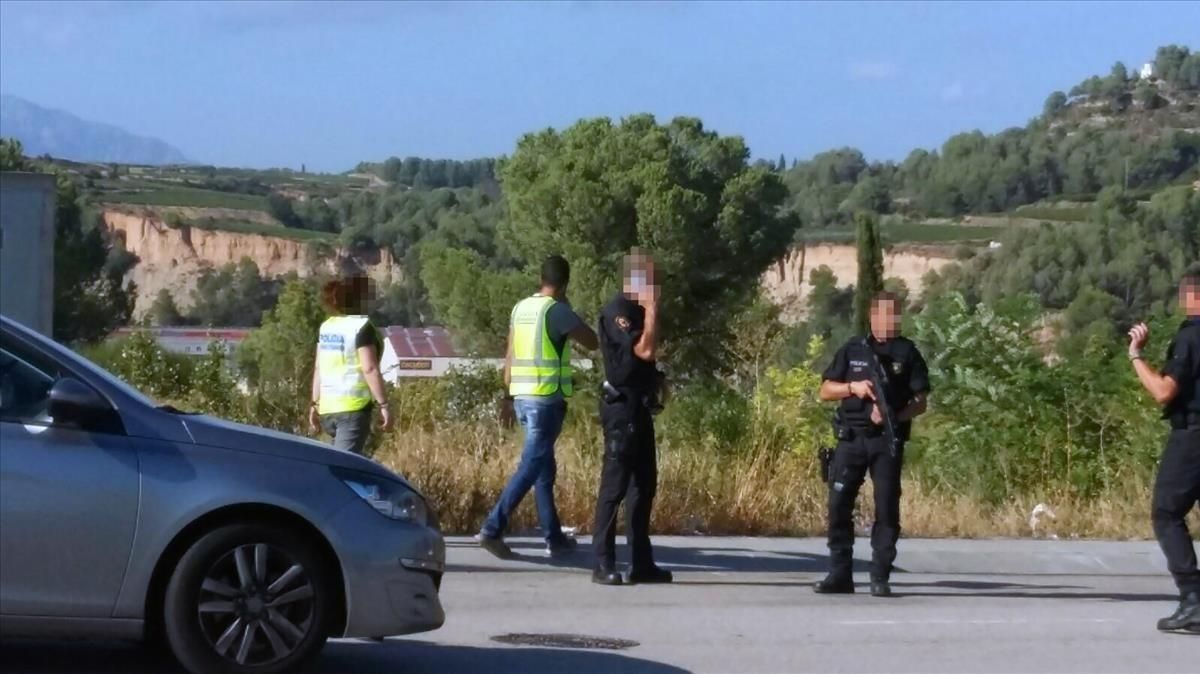 Los Mossos concluyen que Younes iba solo cuando le abatieron- ULTIMA HORA Los Mossos concluyen que Younes iba solo cuando le abatieron- ULTIMA HORA