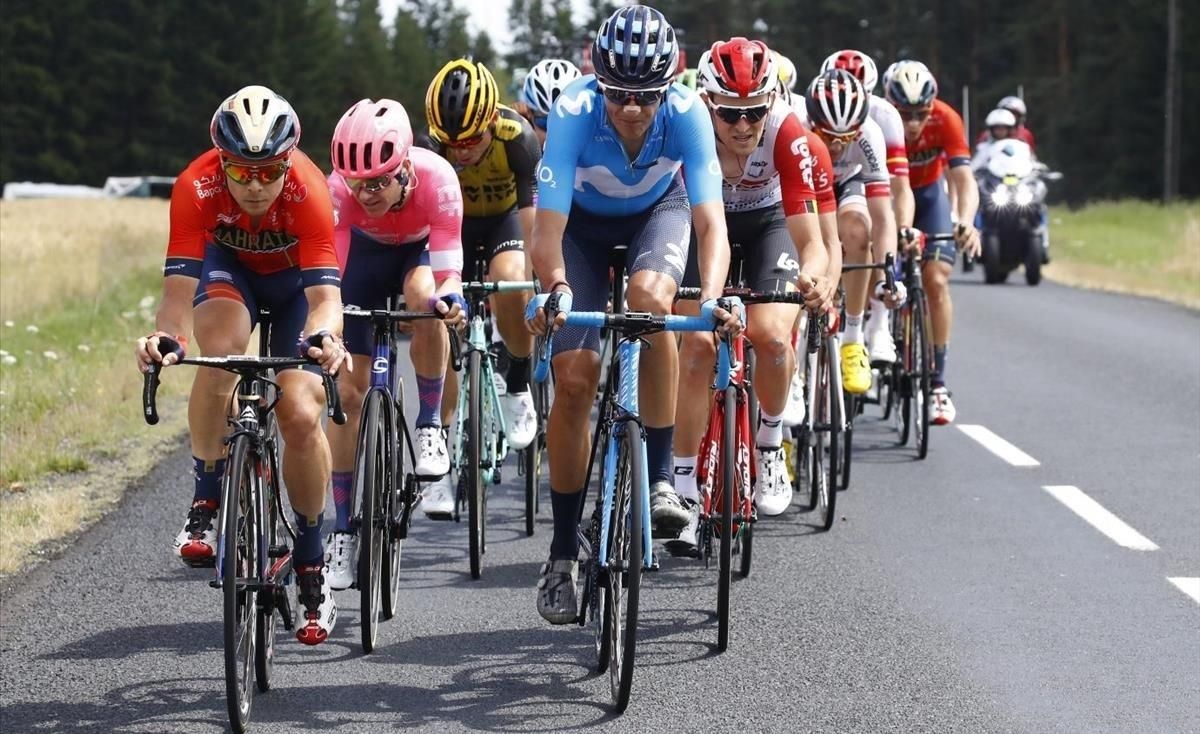 Marc Soler, al frente del pelotón, durante el Tour del año pasado. Marc Soler, al frente del pelotón, durante el Tour del año pasado.