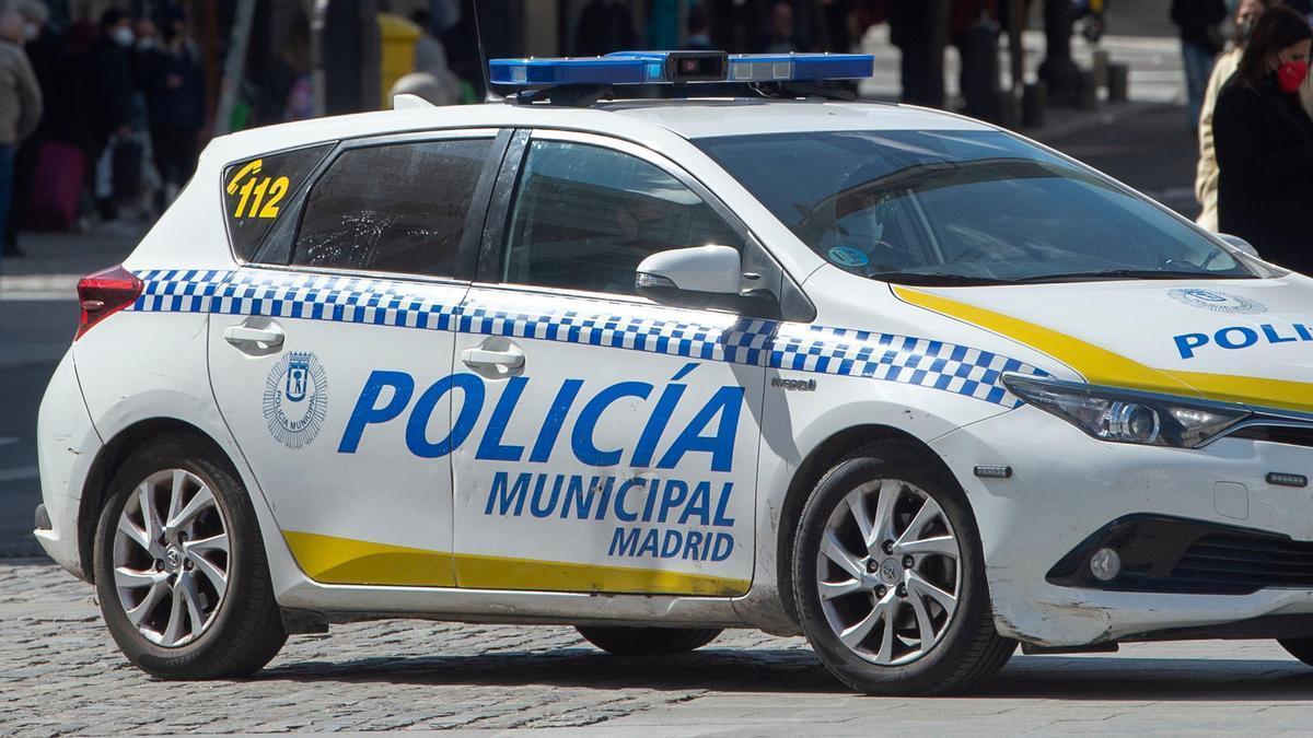 El Ayuntamiento de Madrid abre un expediente a un policía municipal por insultar a Sánchez: "Vete de este país y deja que podamos vivir"