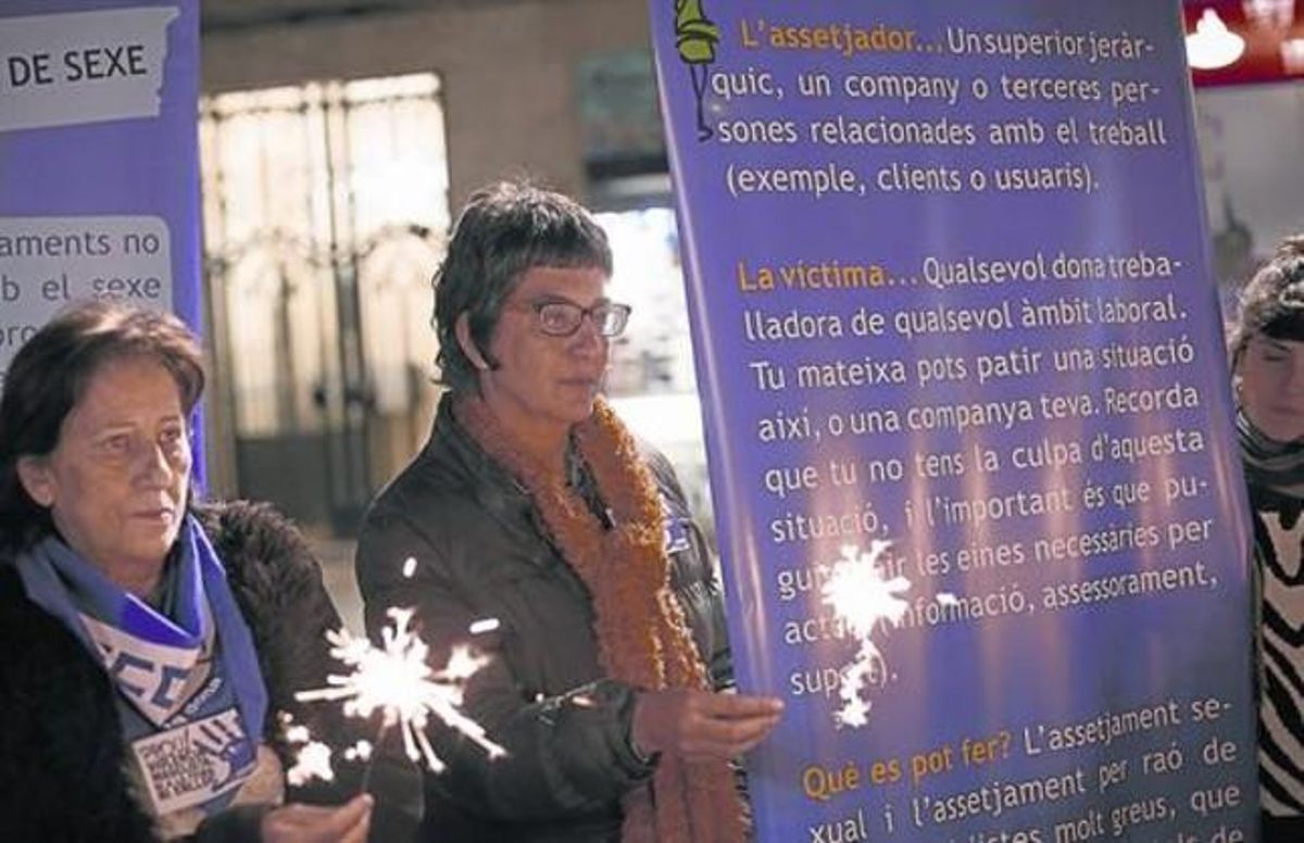 Protesta contra la violencia de género en la plaza de Sant Jaume, en noviembre. Protesta contra la violencia de género en la plaza de Sant Jaume, en noviembre.