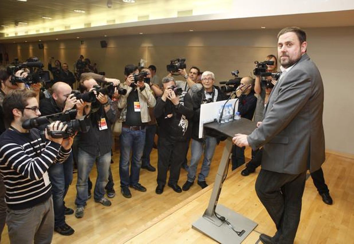 Oriol Junqueras, en la sede de ERC, el lunes. Oriol Junqueras, en la sede de ERC, el lunes.