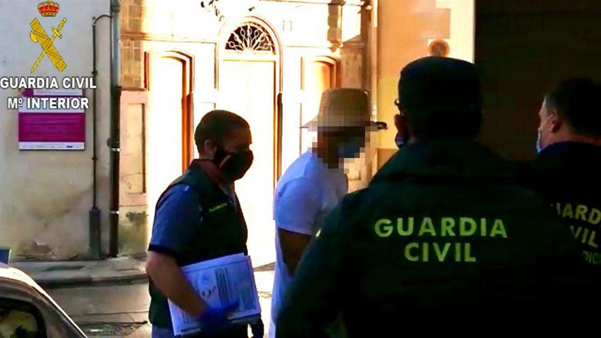 Procesan a Nacho Vidal por la muerte del fotógrafo José Luis Abad. Procesan a Nacho Vidal por la muerte del fotógrafo José Luis Abad.