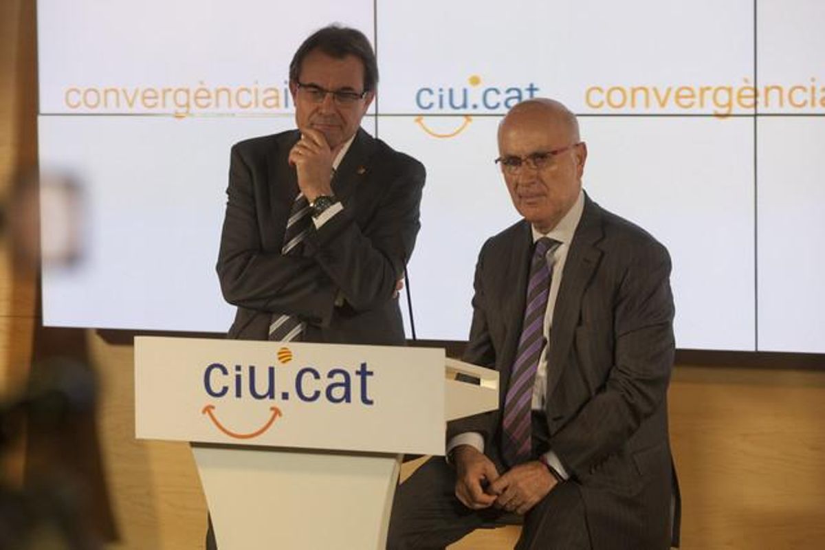 Artur Mas y Josep Antoni Duran Lleida, tras la reunión de la comisión ejecutiva de CiU. Artur Mas y Josep Antoni Duran Lleida, tras la reunión de la comisión ejecutiva de CiU.