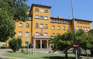 Imagen del edificio histórico del Hospital de Viladecans en julio de 2018