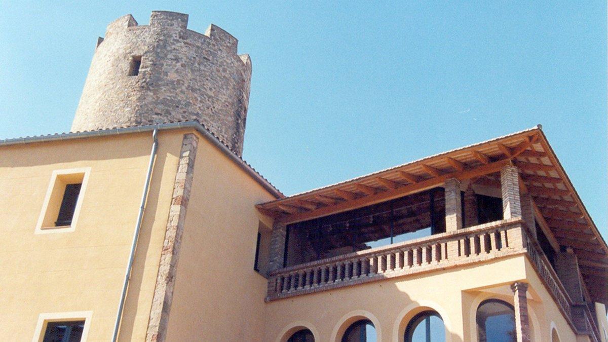  Museu Torre Balldovina de Santa Coloma.