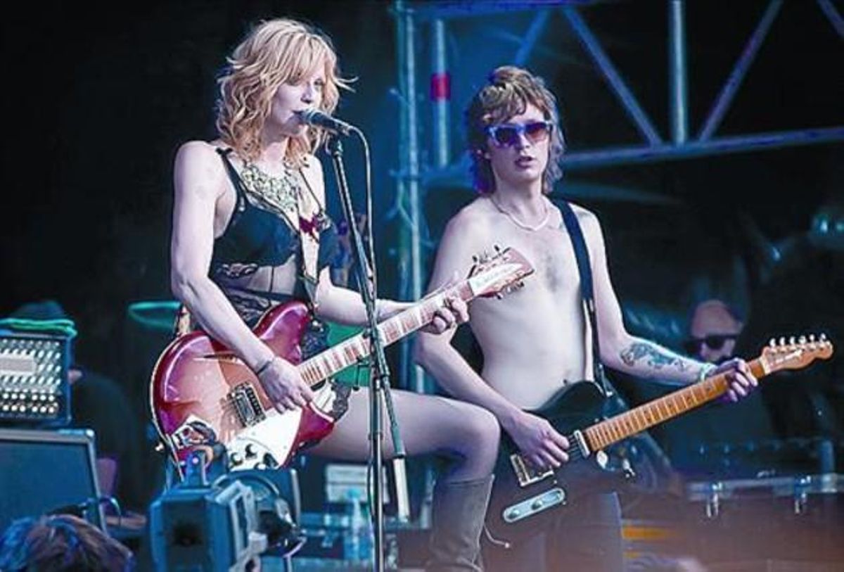 Courtney Love presume de abdominales a los 58 años Courtney Love presume de abdominales a los 58 años